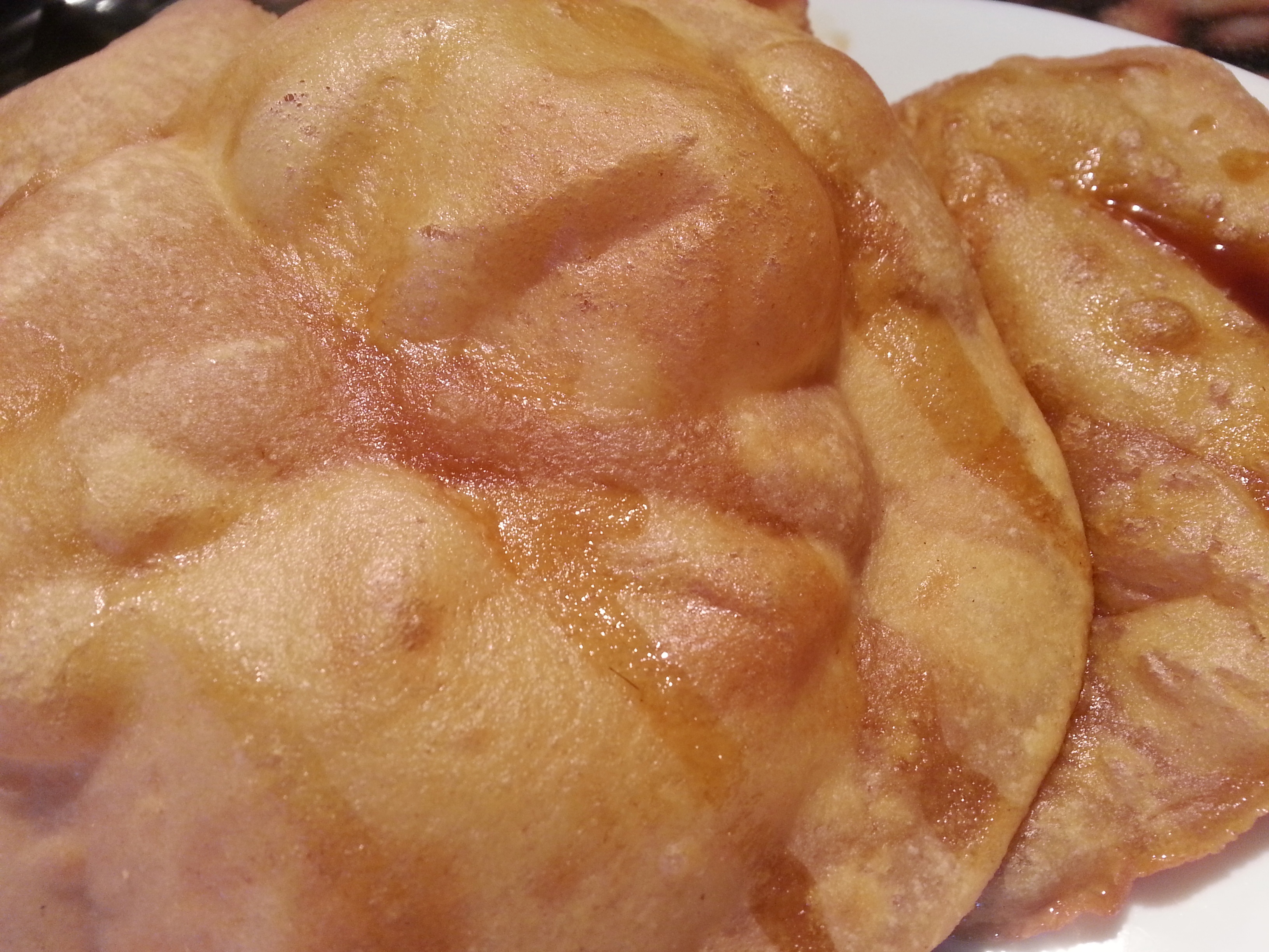 Meethi Gur Ki Puri – Sweet Jaggery Bread