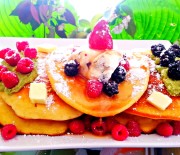 Buttery Pancakes served with Berries
