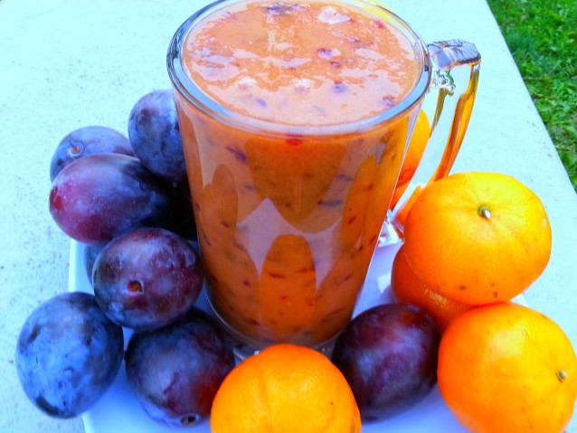 Plum, Tangerine and Mango Smoothie