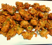 Saag Pyaaz aur Aloo Pakoras- Deep Fried Fritters