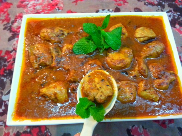 Bangladeshi Bhuna Chicken Salan- Stir-Fry Chicken Curry