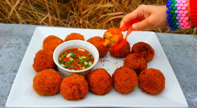 Fabulous Breaded Fried Prawns Mushroom Balls