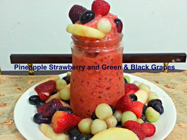 Pineapple Strawberry and Green & Black Grapes Smoothie