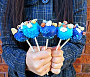 Blue Cake Pops with Chocolate Pebbles