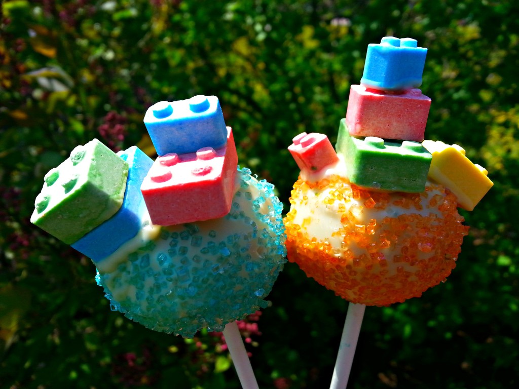 lego cake pops