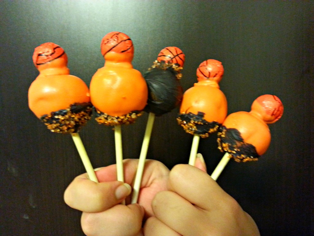 Basketball Cakepops