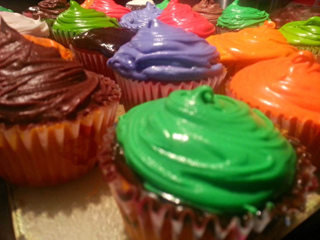 colorful cupcakes ideas