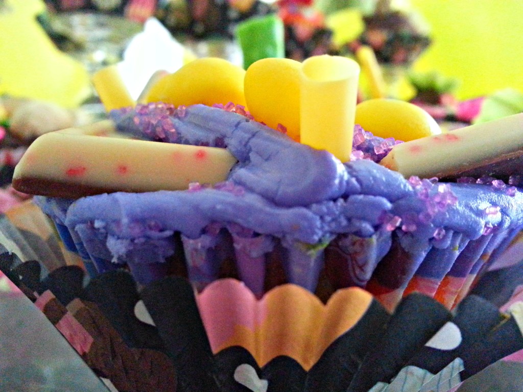 Rainbow cupcakes 