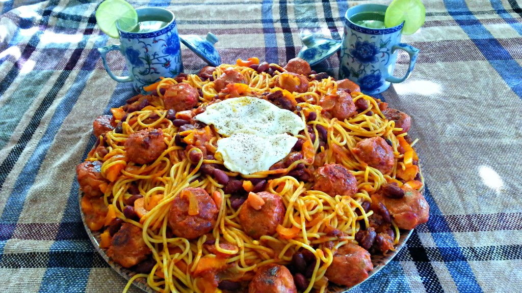  Spaghetti & Chicken Meatballs