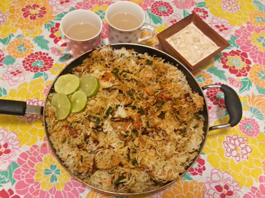 Lal Qila Style Spicy Chicken Biryani 